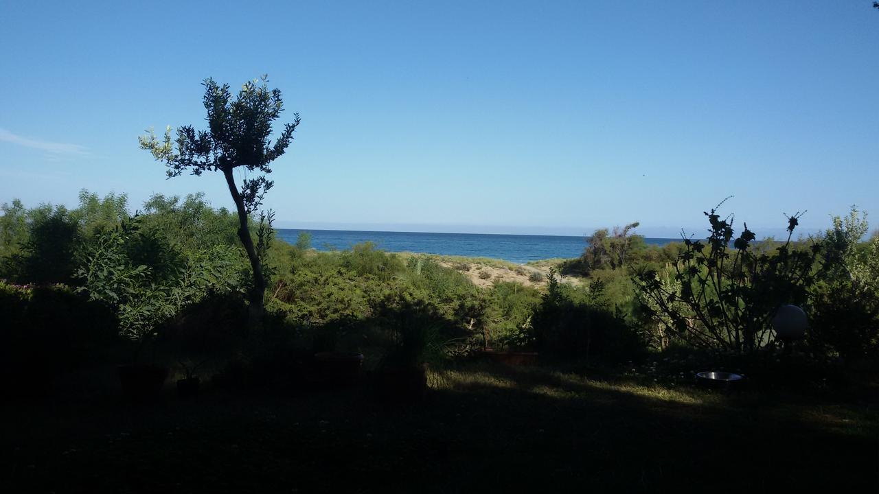 Mirto E Mare Bed & Breakfast Muravera Exterior photo