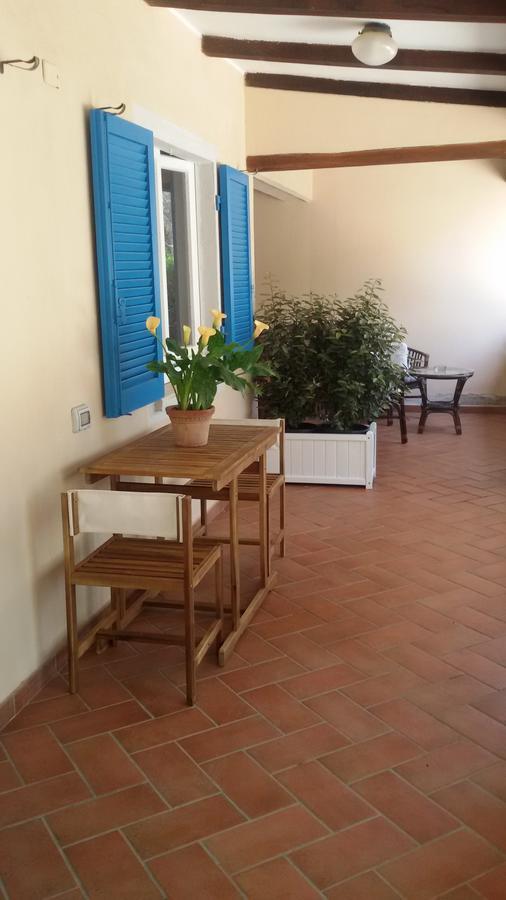 Mirto E Mare Bed & Breakfast Muravera Exterior photo